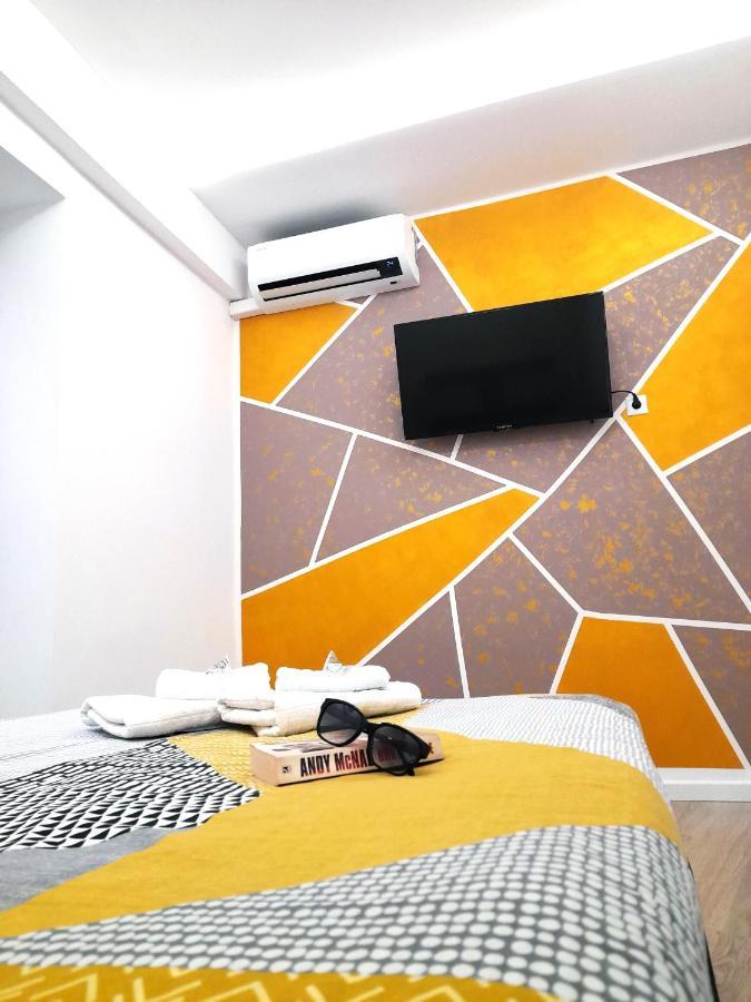 Fantastic 2 Bedrooms, Just 20 Meters From Ocean Playa de las Americas (Tenerife) Exterior photo